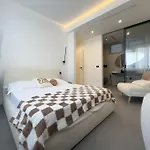 Radici